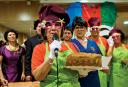 Noticias:: Talleres, manualidades y Carnaval: las propuestas para los mayores de Pinto