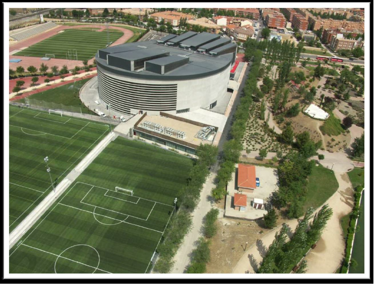 Fotografía aérea del Polideportivo Príncipes de Asturias