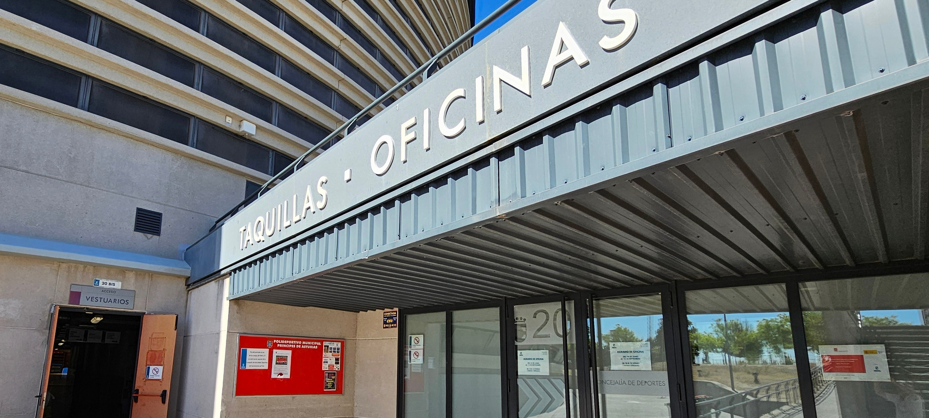 Oficinas Polideportivo Municipal Príncipes de Asturias 3