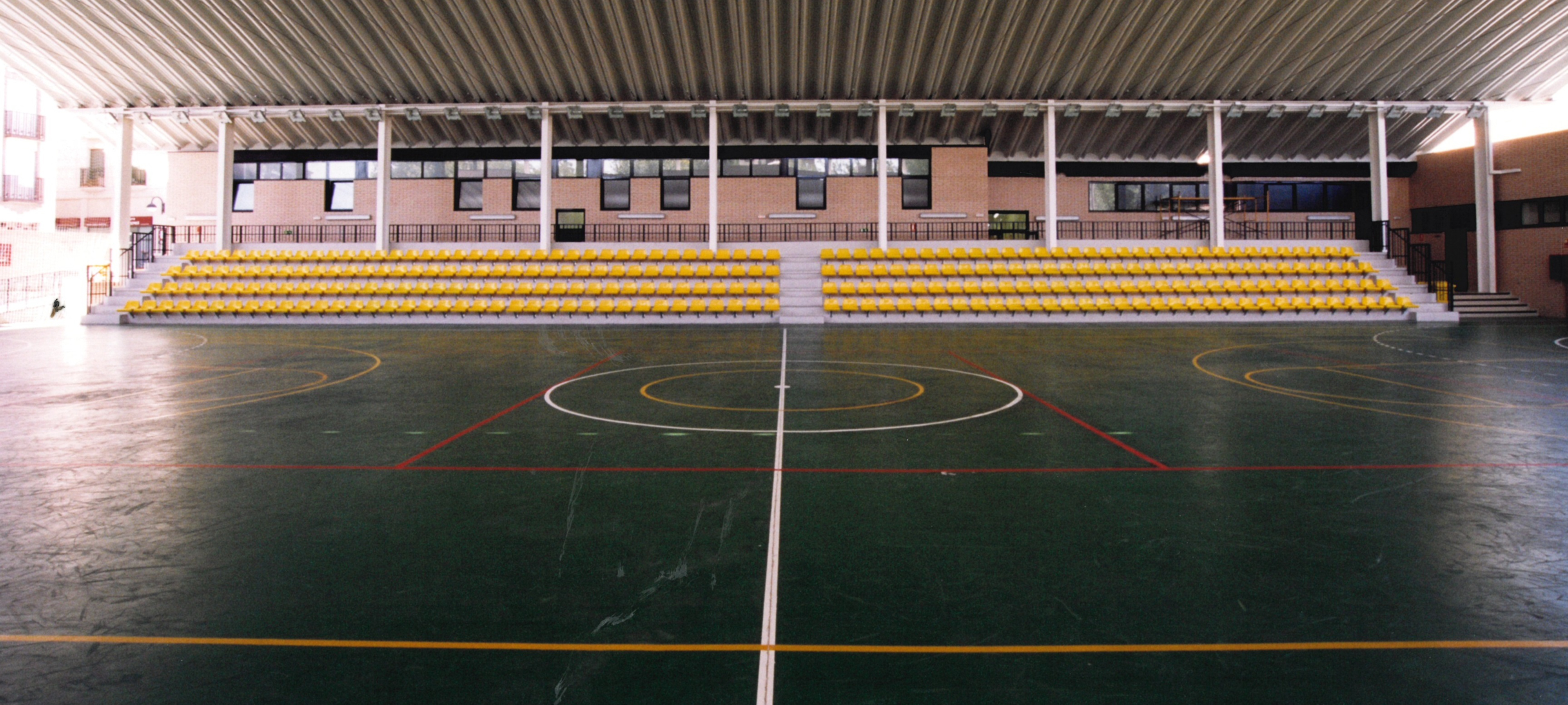 Polideportivo Municipal Alberto Contador 2