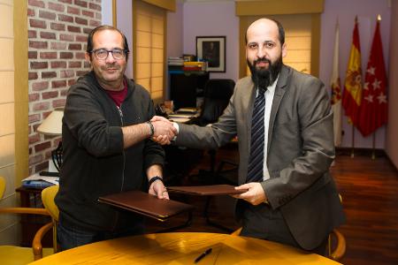 Imagen Firmado convenio deportivo con el Club Voleibol de Pinto